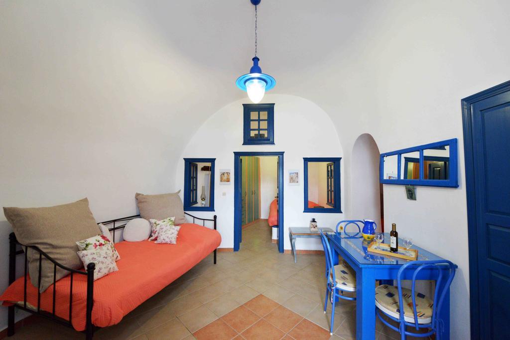 Kleo'S Guesthouse Exo Gonia Exterior photo